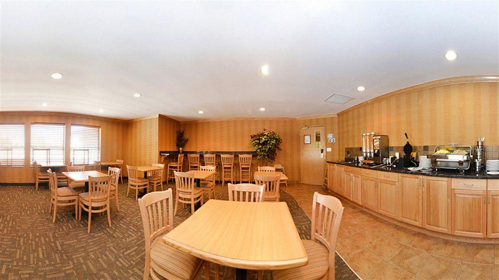 Best Western Plus Country Meadows Inn Aldergrove Eksteriør billede