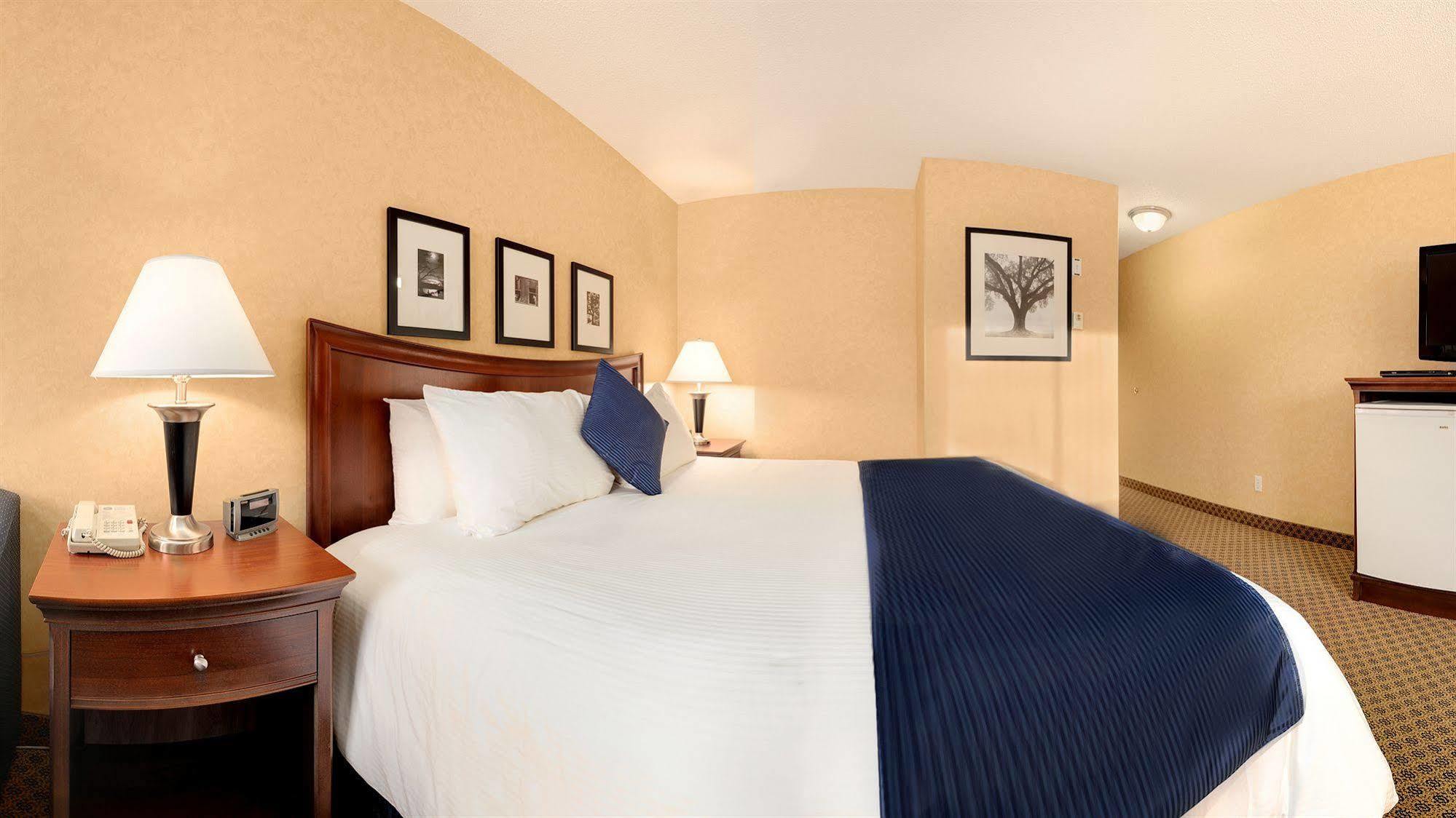 Best Western Plus Country Meadows Inn Aldergrove Eksteriør billede